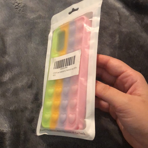 Galaxy S20 Plus pop it phone case - Picture 2 of 3